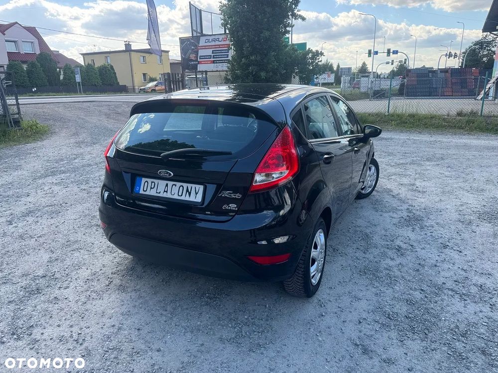 Ford Fiesta - 10