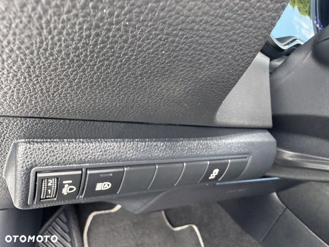 Toyota Corolla - 28