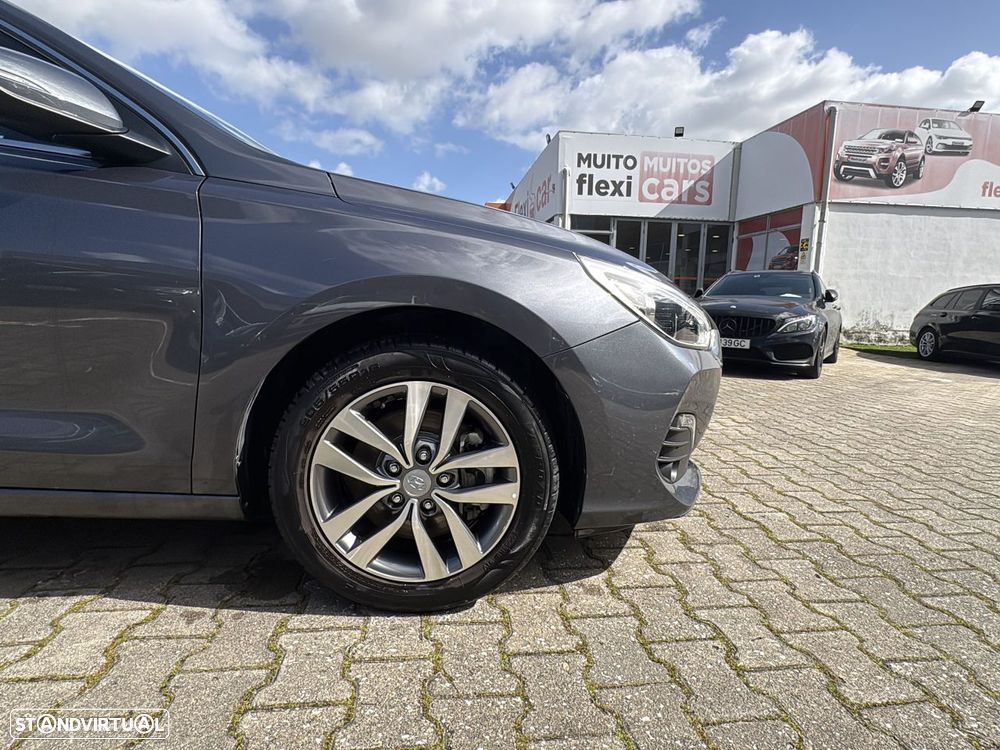 Hyundai i30 1.0 T-GDI Style Plus - 10