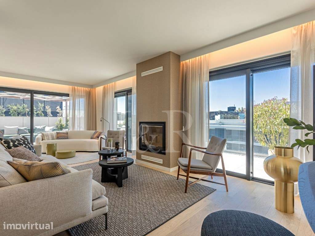 Penthouse duplex T4 com piscina e terraço na Praça de Espanha, Lisboa - Grande imagem: 2/120