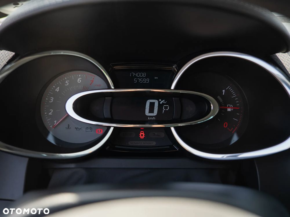 Renault Clio 1.6 R.S 200 EDC - 15