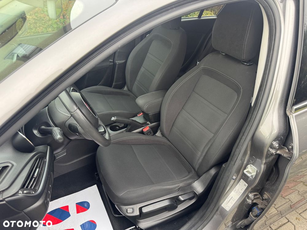 Fiat Tipo 1.4 T-Jet 16v Lounge EU6 - 23