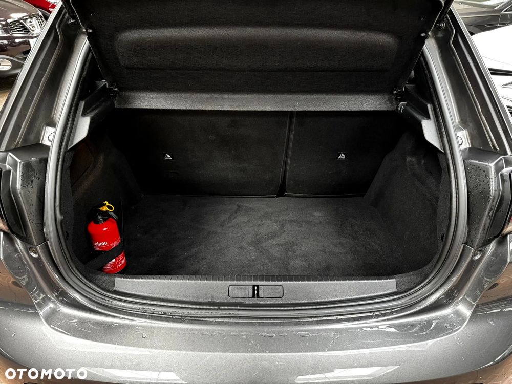 Peugeot 208 1.2 PureTech Active S&S - 13