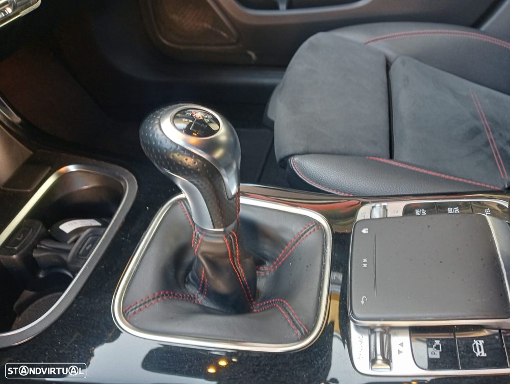 Mercedes-Benz A 160 AMG Line - 26
