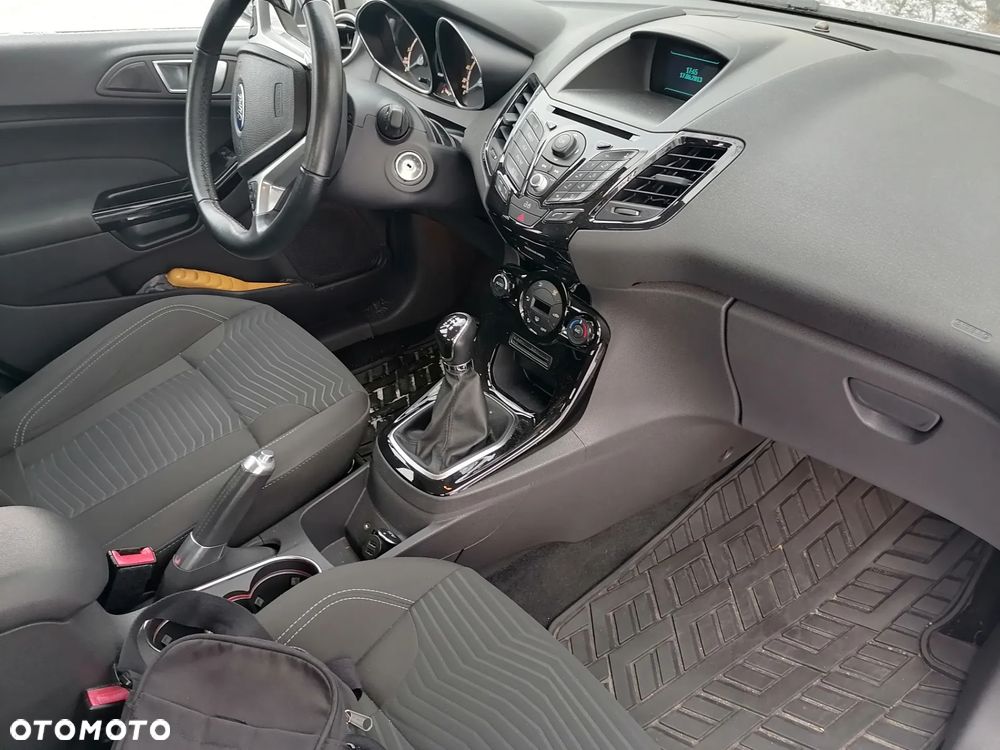 Ford Fiesta 1.5 TDCi Titanium - 2