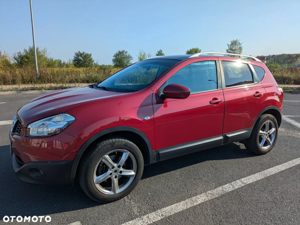 Nissan Qashqai 2.0 dCi 4x4 Tekna Premium - 1