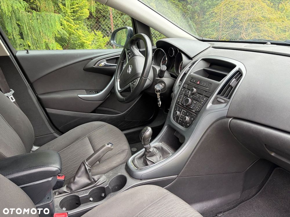 Opel Astra 1.4 T Enjoy - 6