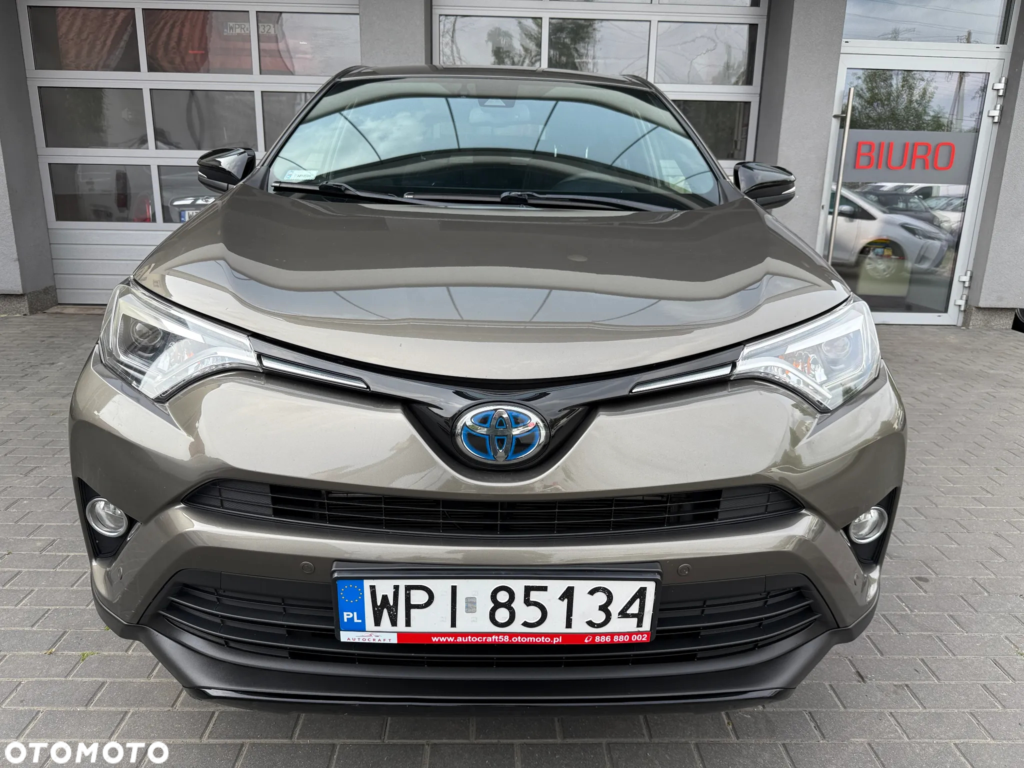 Toyota RAV4 Hybrid Premium 4x2 - 27
