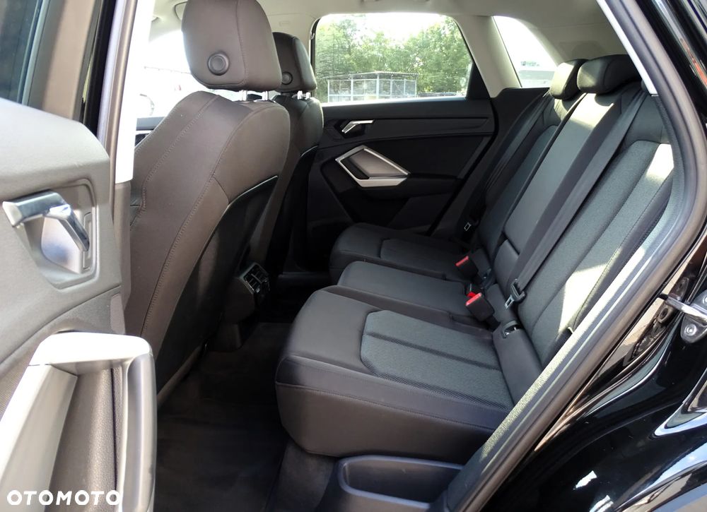 Audi Q3 2.0 TDI Sport S tronic - 16