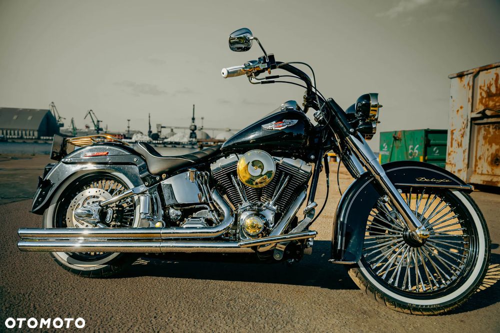 Harley-Davidson Softail Deluxe - 4