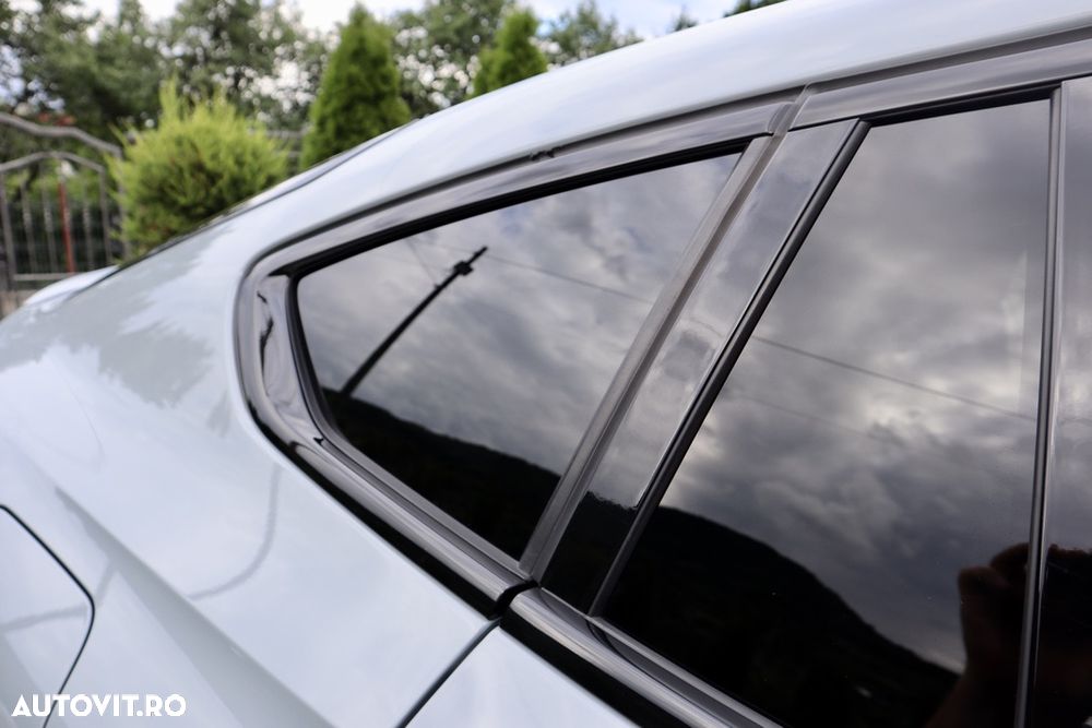 BMW X6 xDrive40i AT MHEV - 33