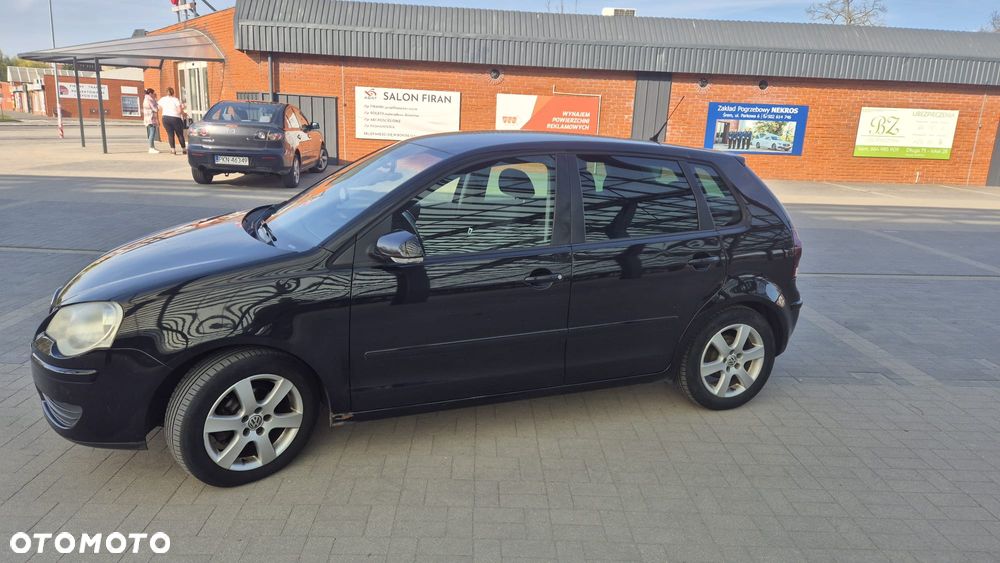Volkswagen Polo - 8