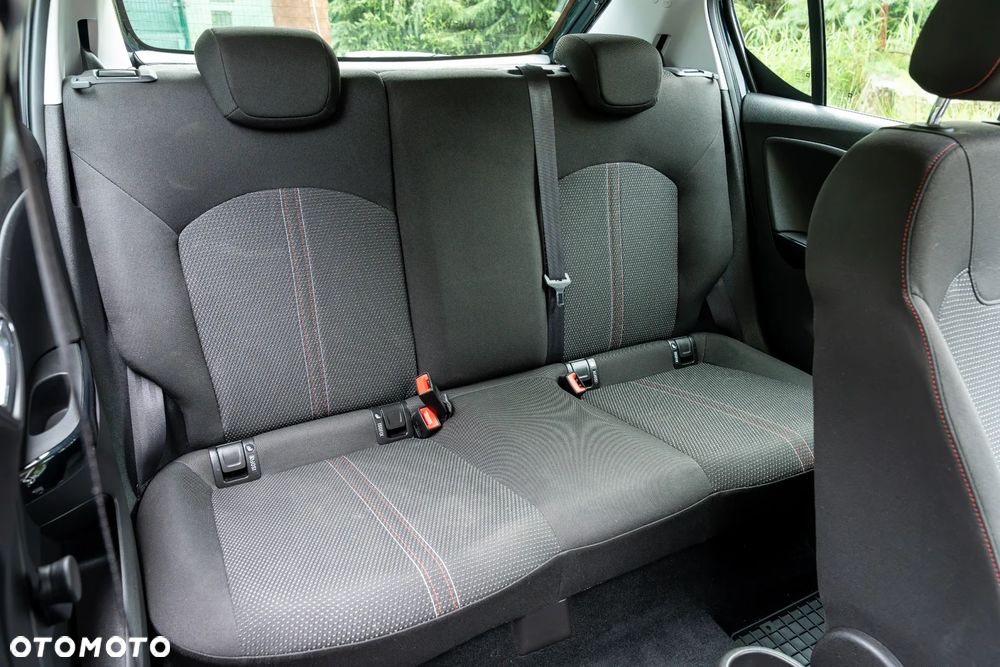 Opel Corsa 1.4 Enjoy - 39