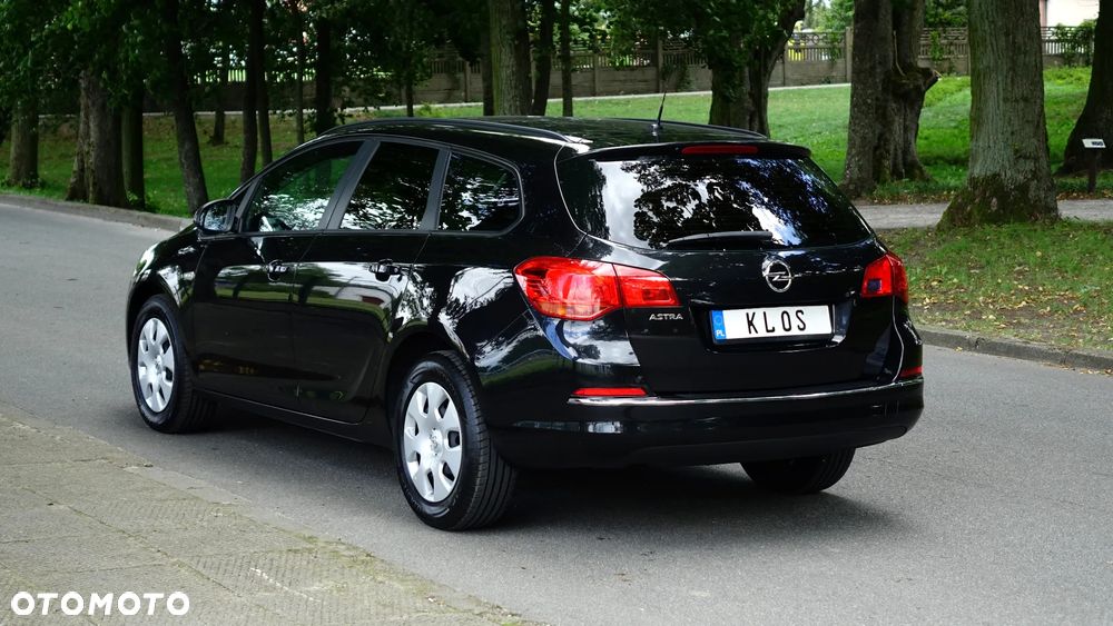 Opel Astra 1.4 Innovation - 30