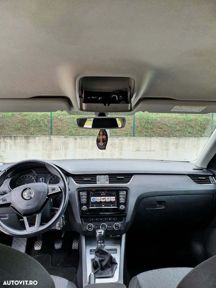 SKODA Octavia 2016 — imagine 4