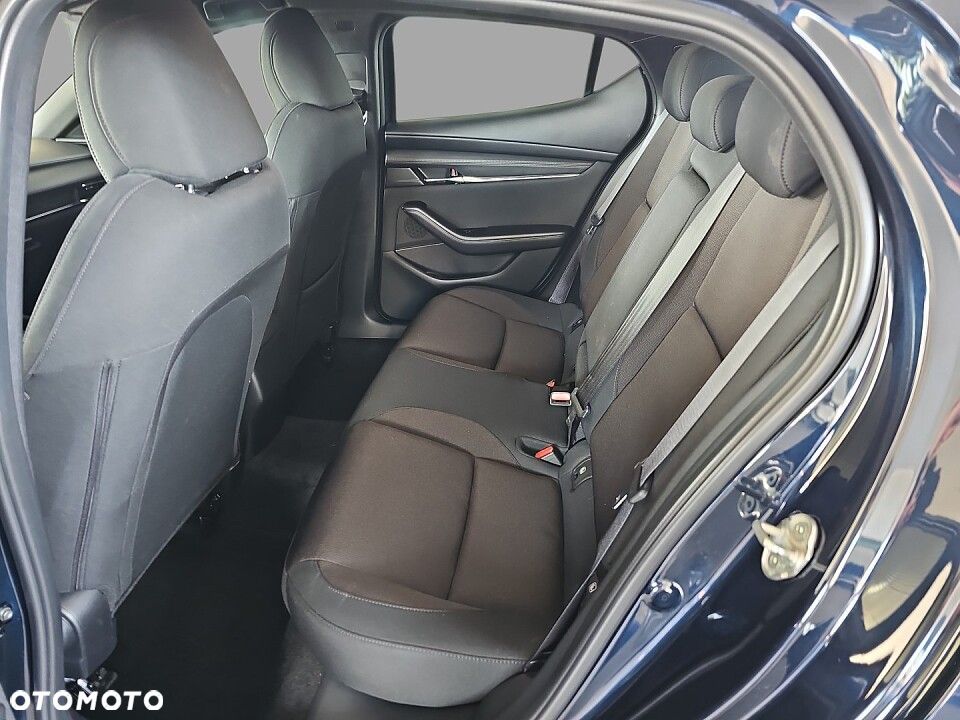Mazda 3 - 13