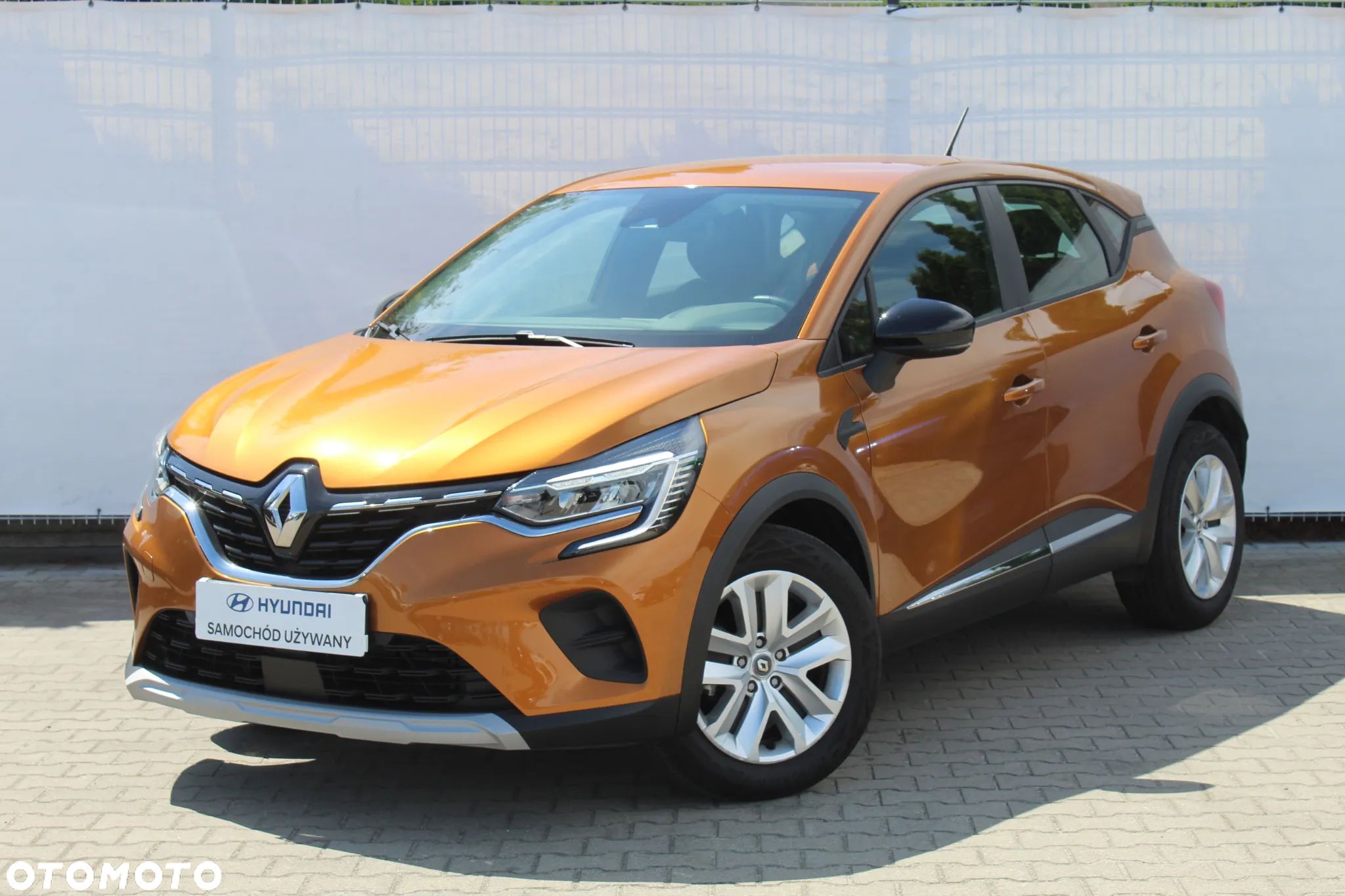 Renault Captur - 1