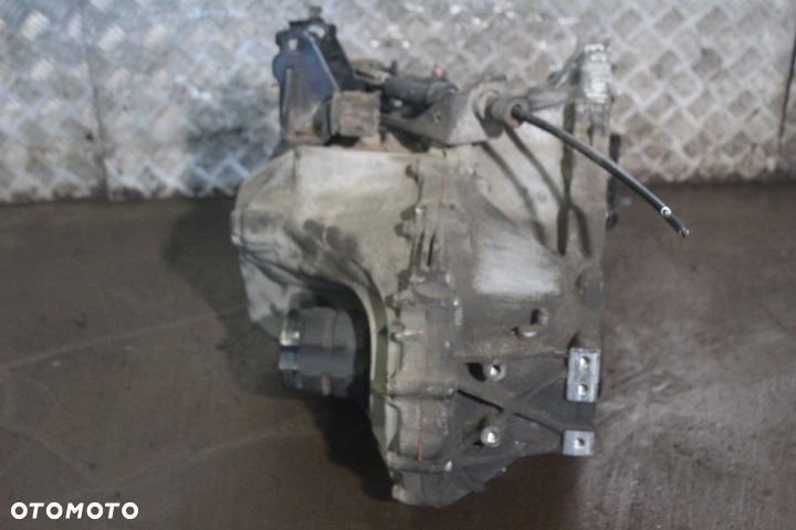 SKRZYNIA BIEGÓW TOYOTA COROLLA X E15 2.0D4D - 3