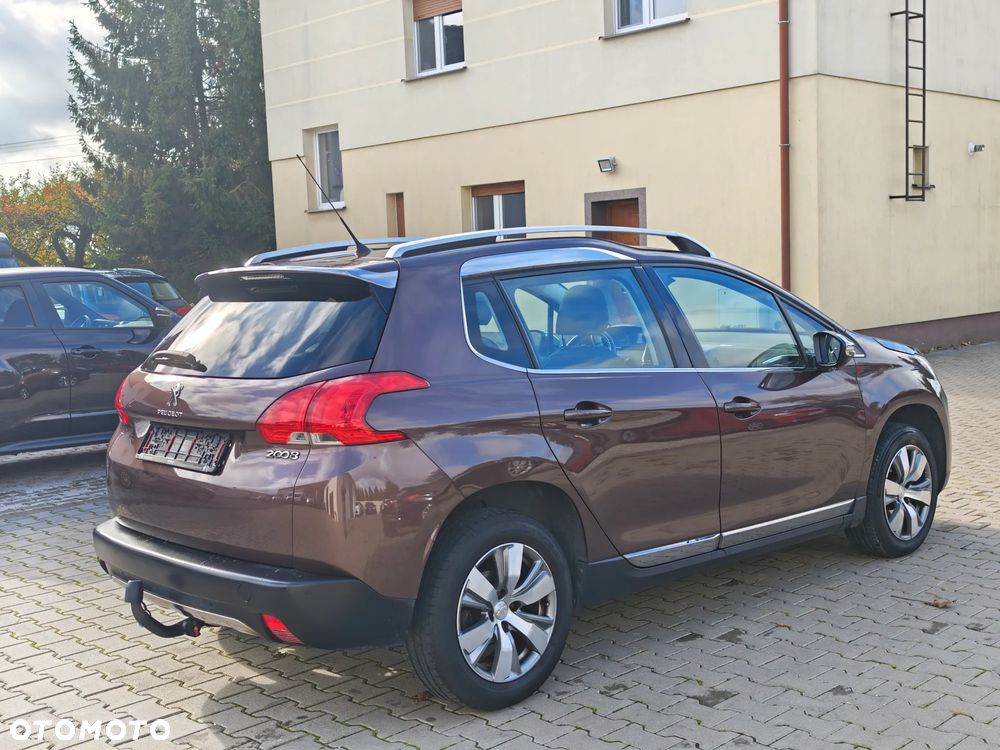 Peugeot 2008 - 7