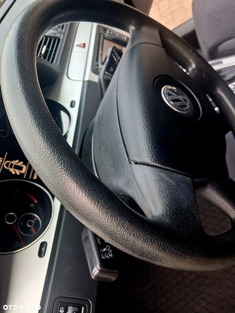 Volkswagen Passat 2.0 TDI Comfortline DSG - 10