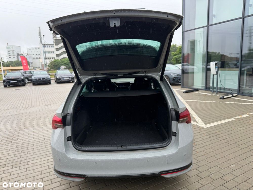 Skoda Octavia 1.5 TSI mHEV Sportline DSG - 10