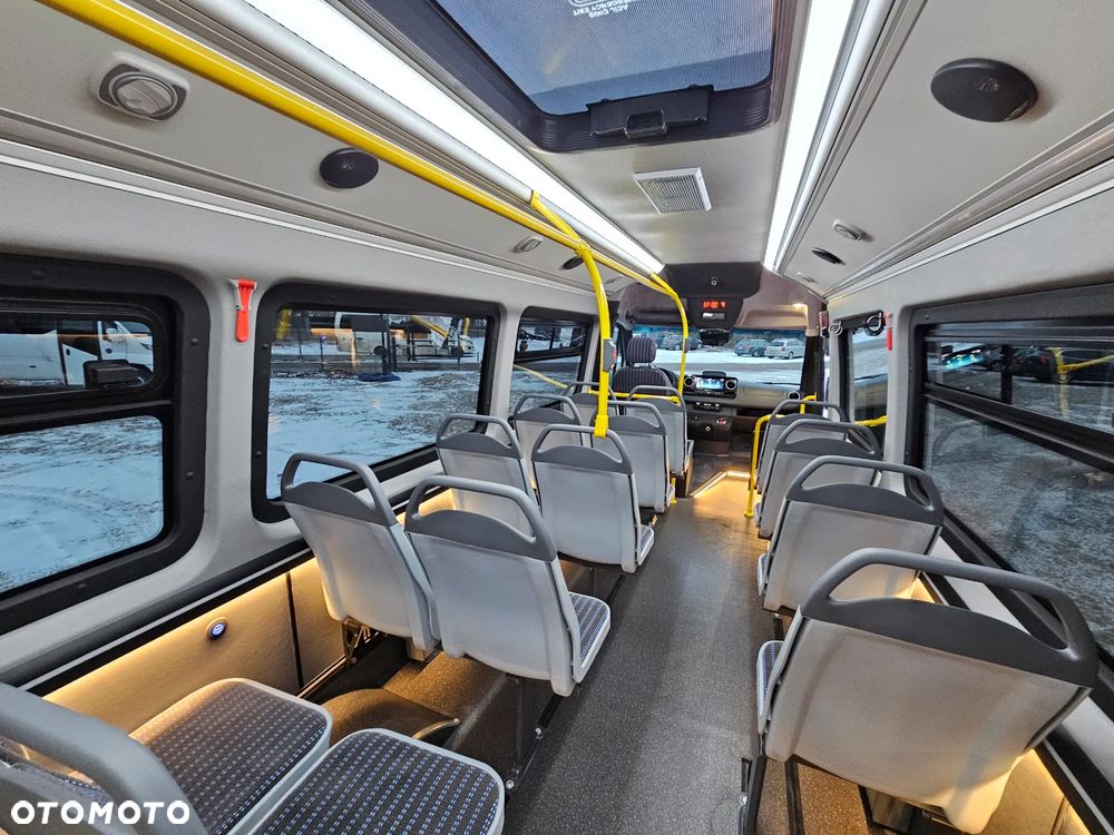 Mercedes-Benz Sprinter 519 CDI - 10