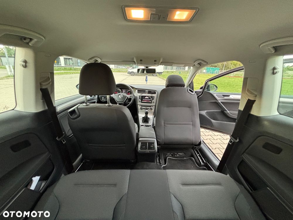 Volkswagen Golf 1.6 TDI BMT Comfortline - 9