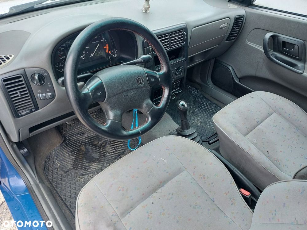 Volkswagen Caddy - 14
