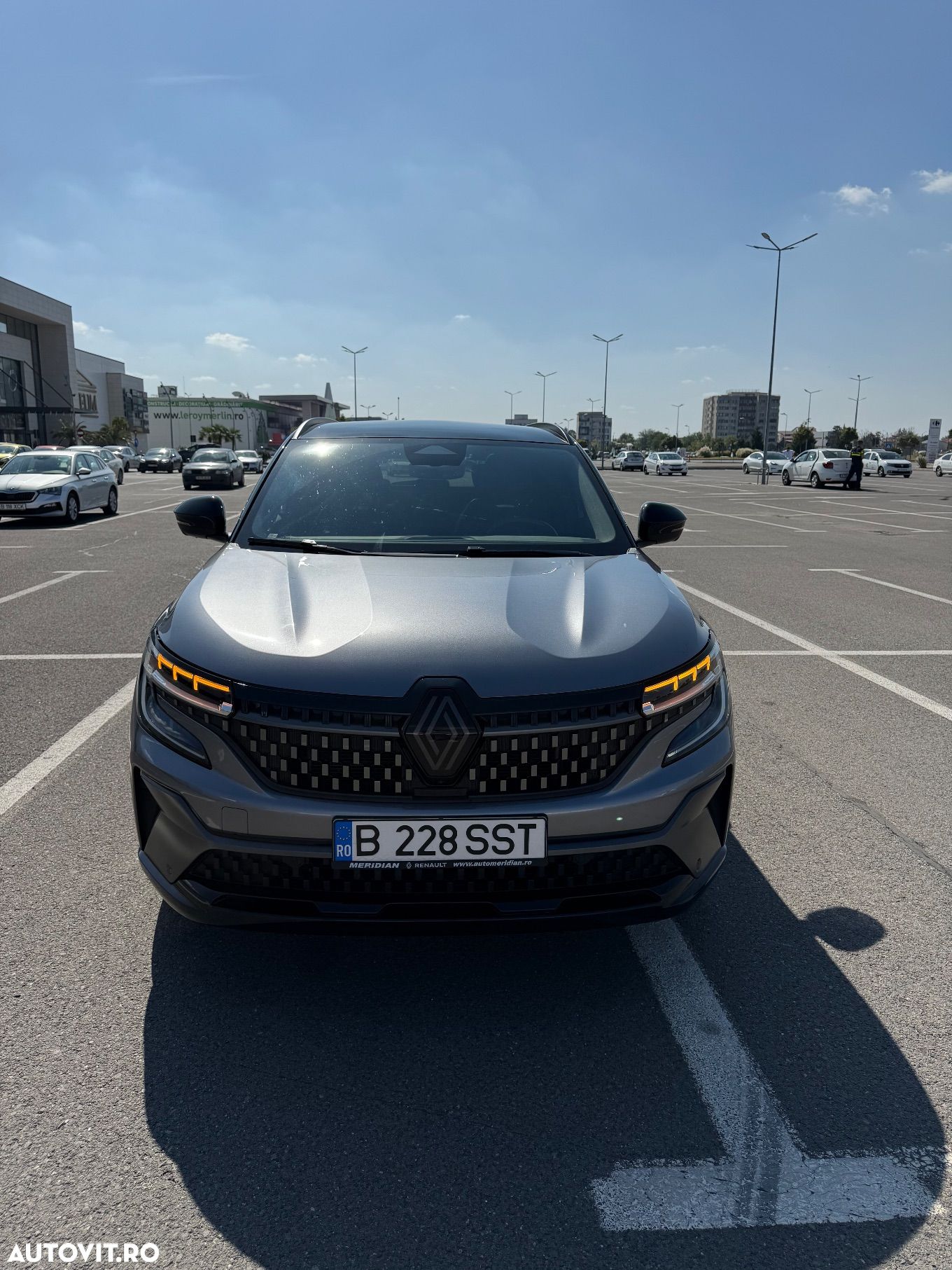 Renault Austral E-Tech Full Hybrid 200 Iconic - 1