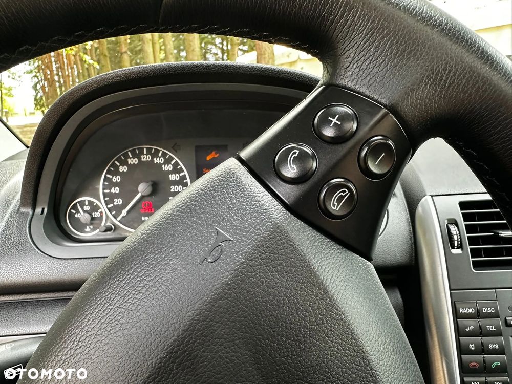 Mercedes-Benz Klasa A 160 BlueEFFICIENCY Avantgarde - 4