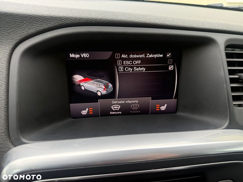 Volvo V60 D4 Momentum - 9