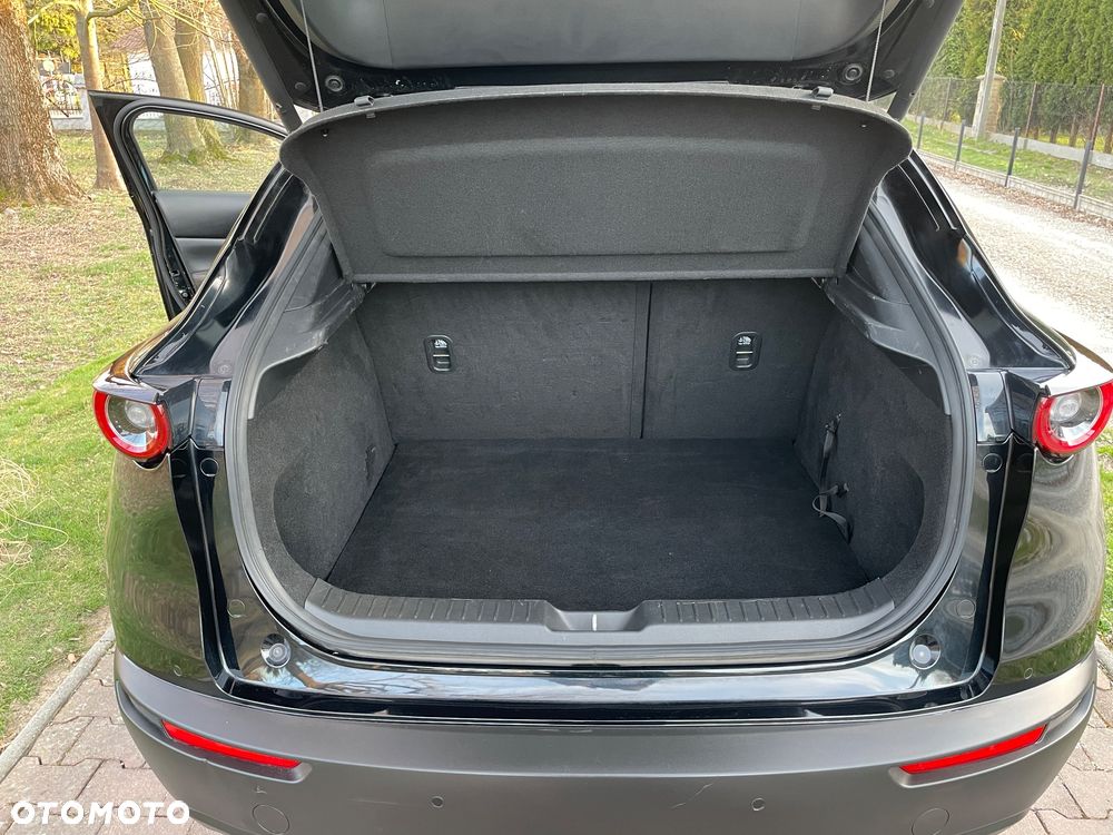 Mazda CX-30 SKYACTIV-X 2.0 M-Hybrid - 18