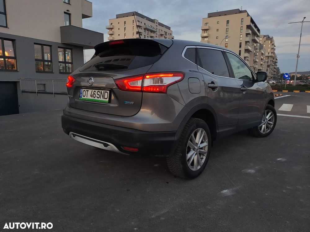 Nissan Qashqai 1.6 DCI Start/Stop N-Connecta - 4