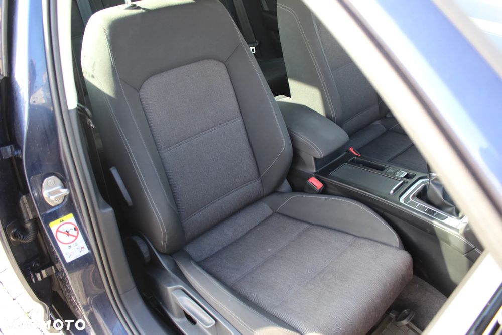 Volkswagen Passat Variant 1.6 TDI SCR DSG Comfortline - 33