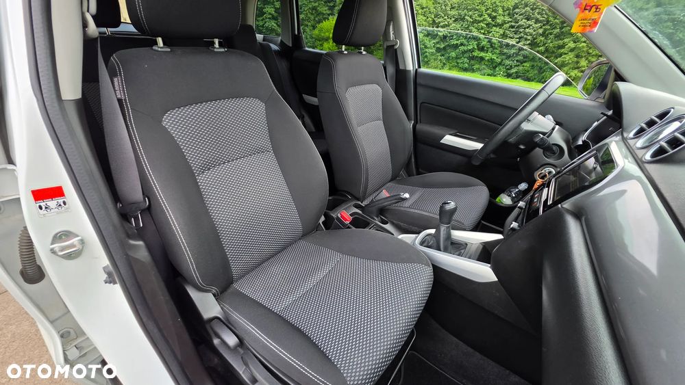 Suzuki Vitara 1.6 (4x2) Comfort - 24
