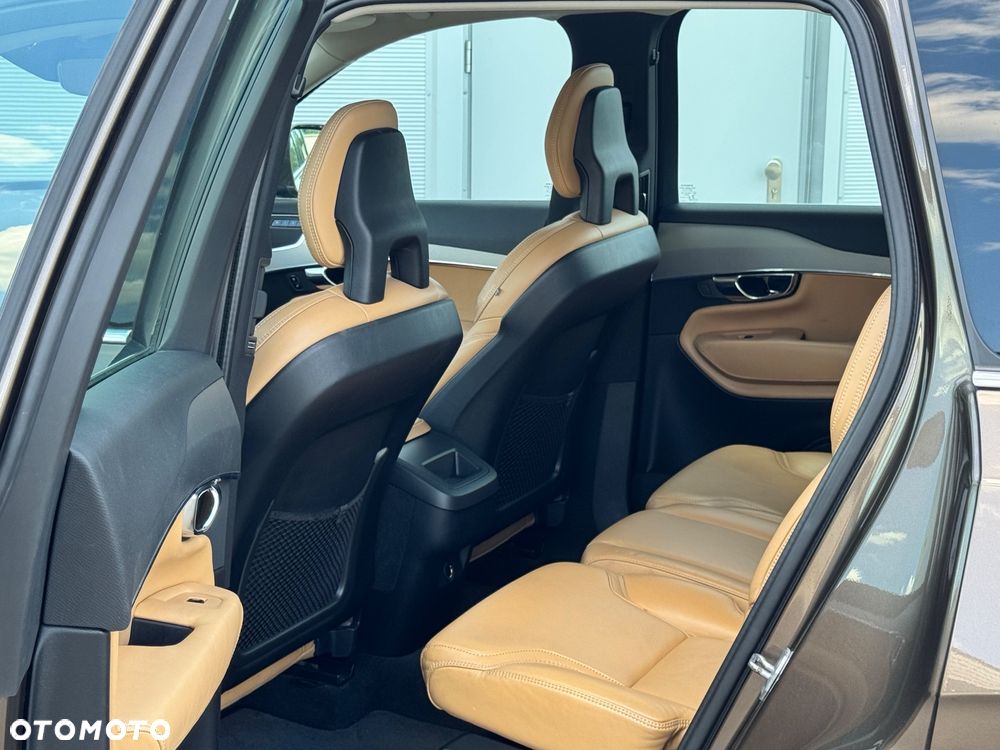 Volvo XC 90 D5 AWD Inscription - 35