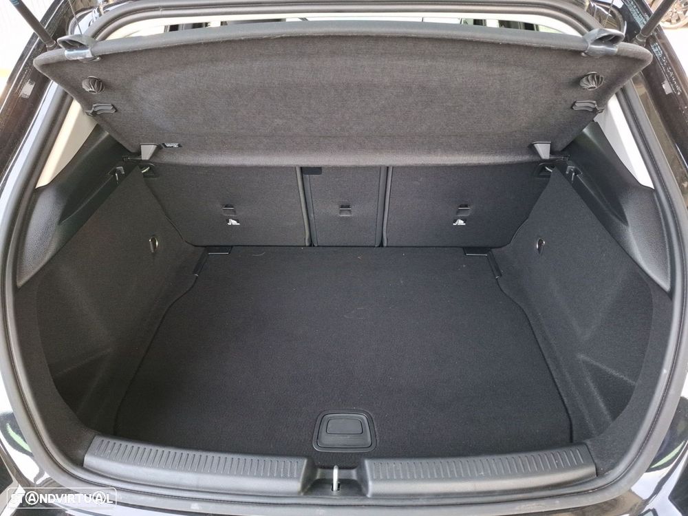 Mercedes-Benz A 200 Standard - 27