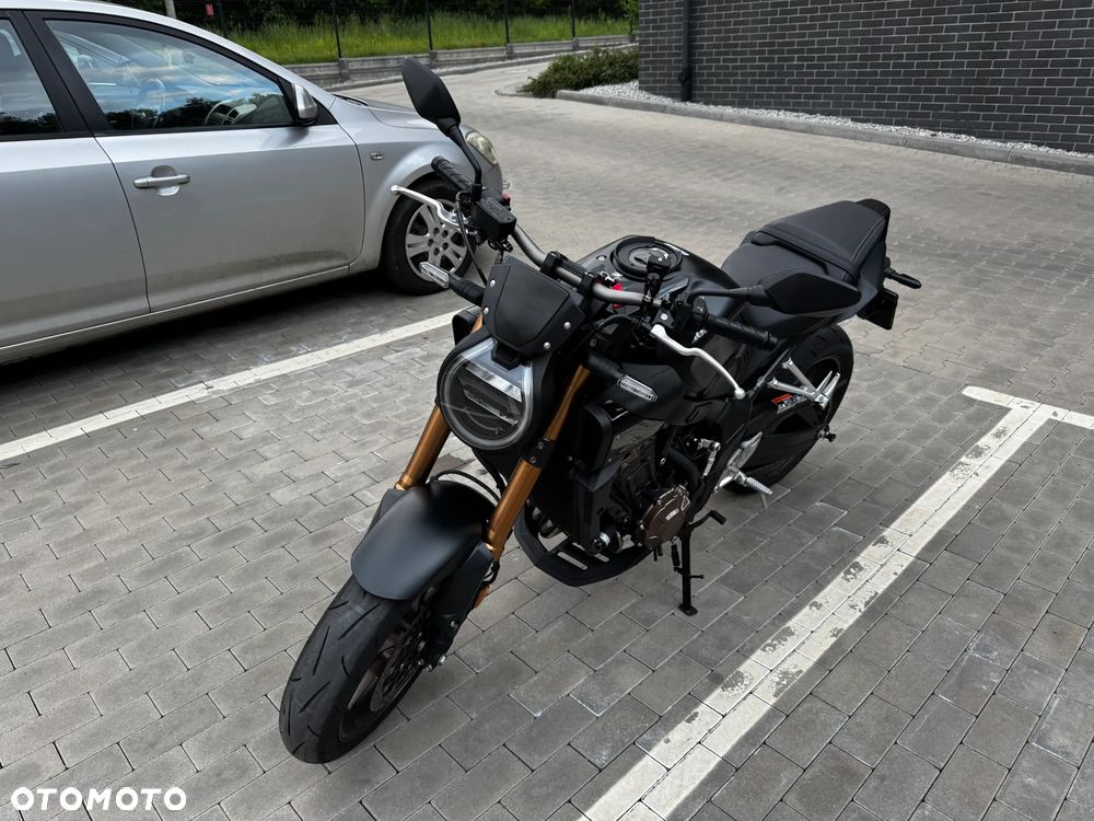 Honda CB - 2