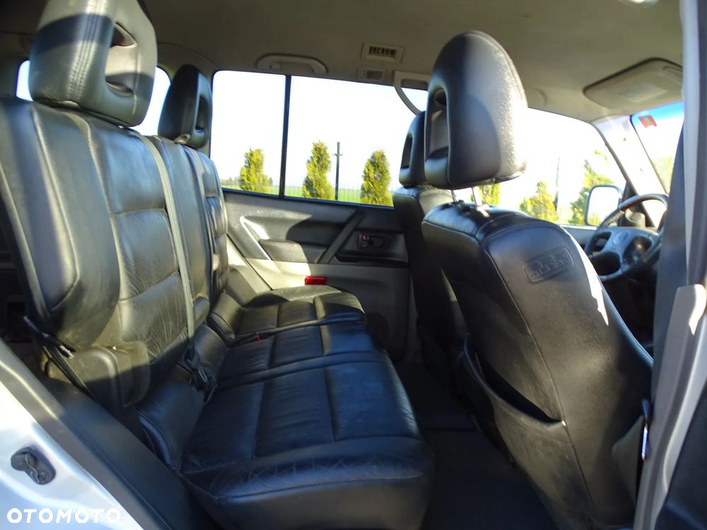 Mitsubishi Pajero 3.2 DID 7os - 25