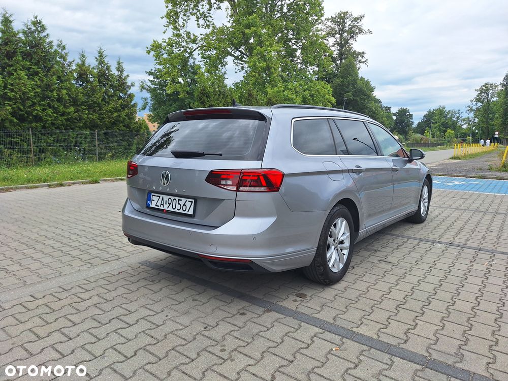Volkswagen Passat 2.0 TDI EVO Business DSG - 3