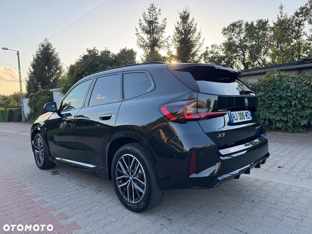 BMW X1 sDrive18d M Sportpaket - 13