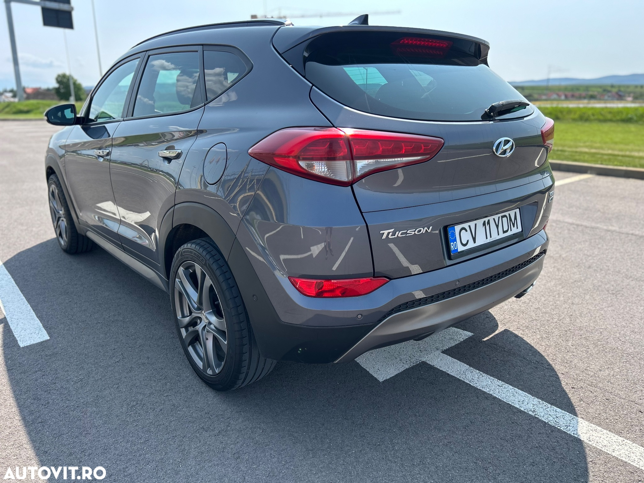 Hyundai Tucson 2.0 CRDI 4WD Automatik Premium - 5