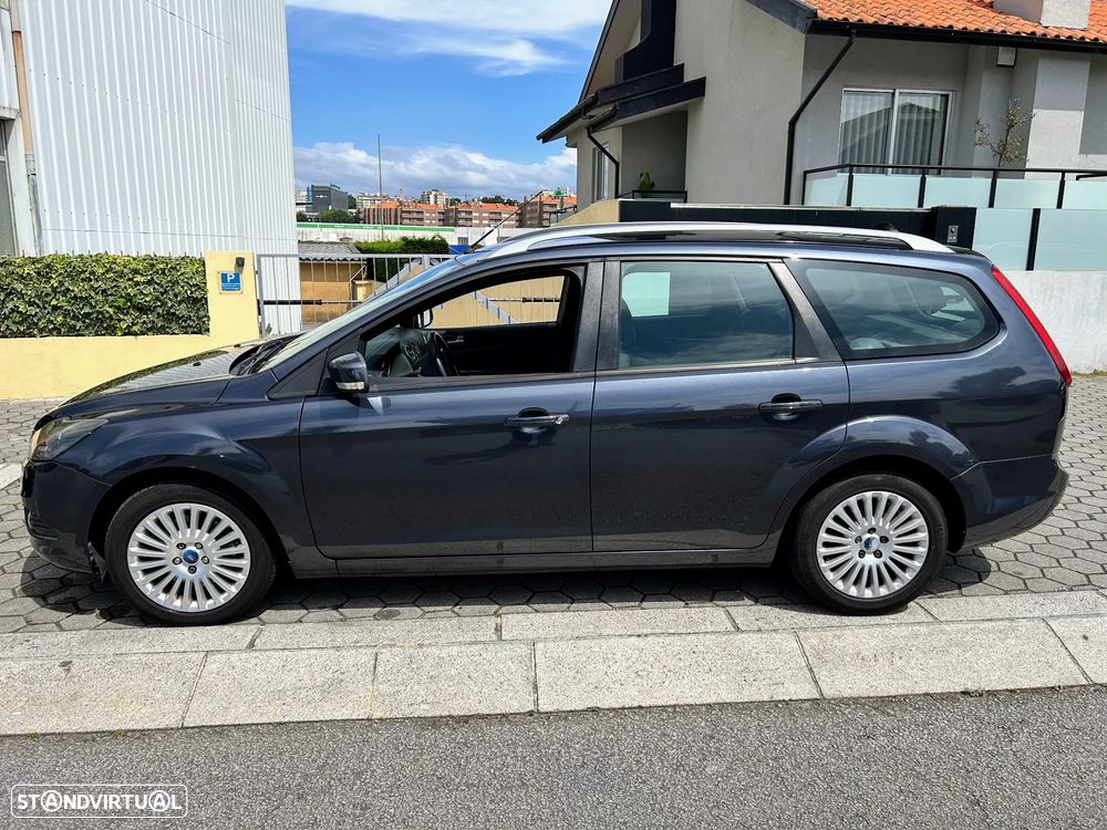 Ford Focus SW 2.0 TDCi Titanium PowerShift - 6