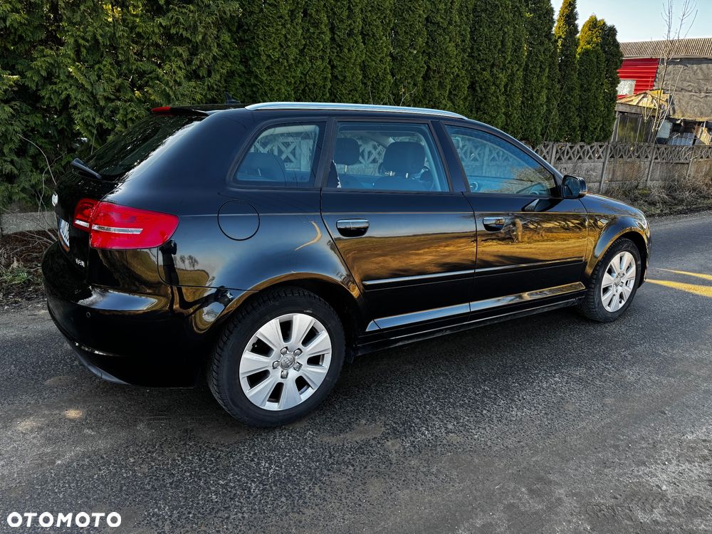 Audi A3 Sportback 1.4 TFSI Attraction - 10