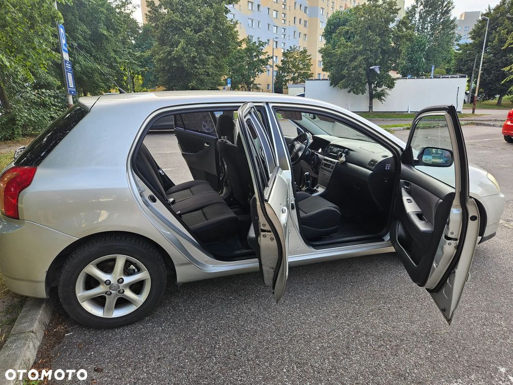 Toyota Corolla 1.4 VVT-i Sol - 11