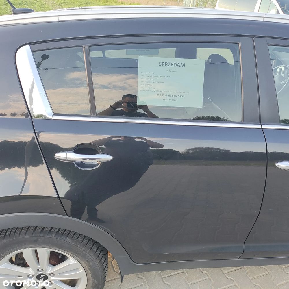 Kia Sportage 2.0 CRDI XL - 9