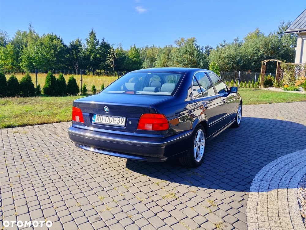 BMW Seria 5 - 17