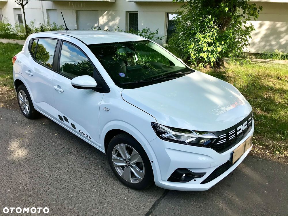 Dacia Sandero - 4