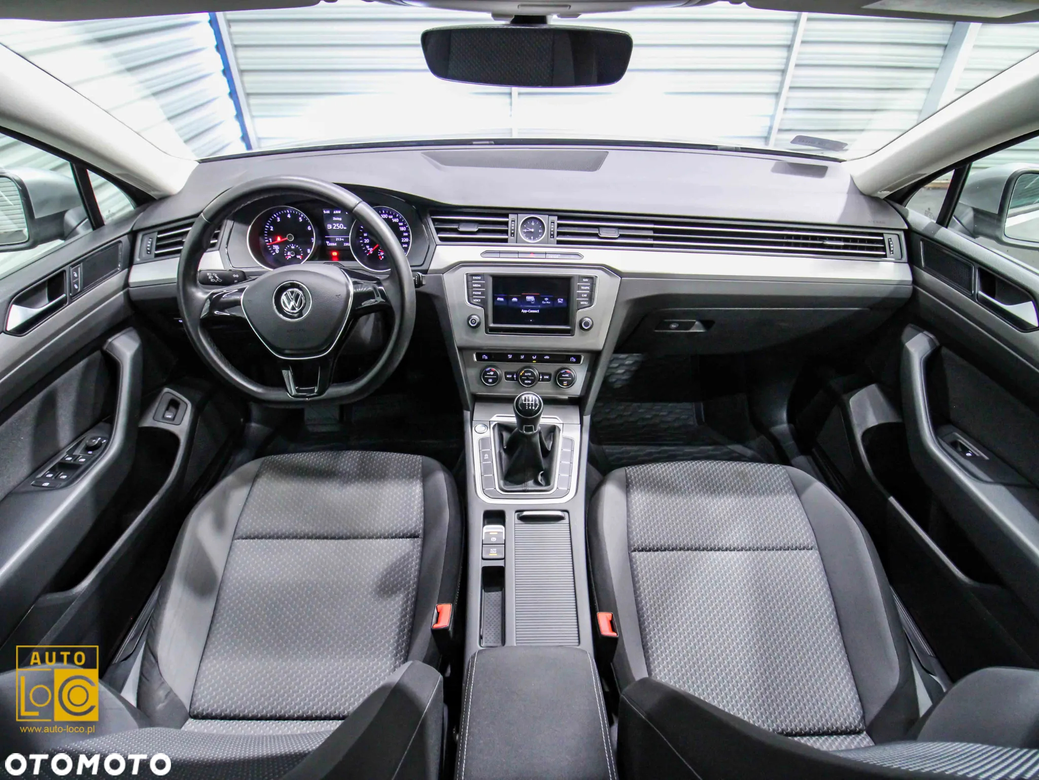 Volkswagen Passat 1.4 TSI BMT Trendline - 5