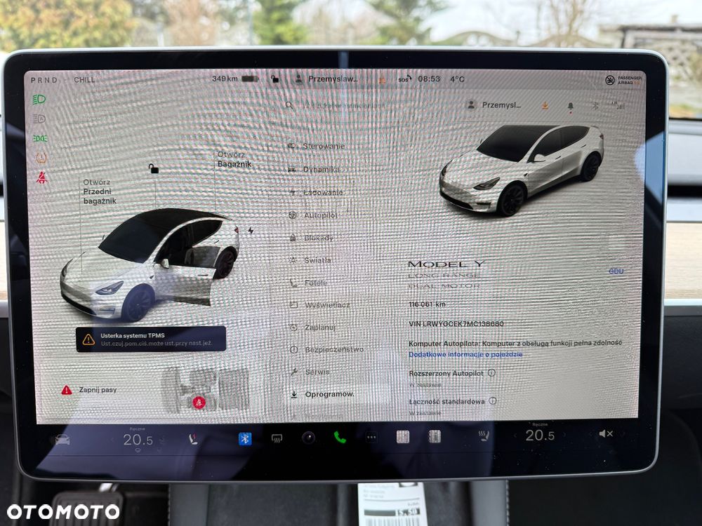 Tesla Model Y Long Range AWD - 24